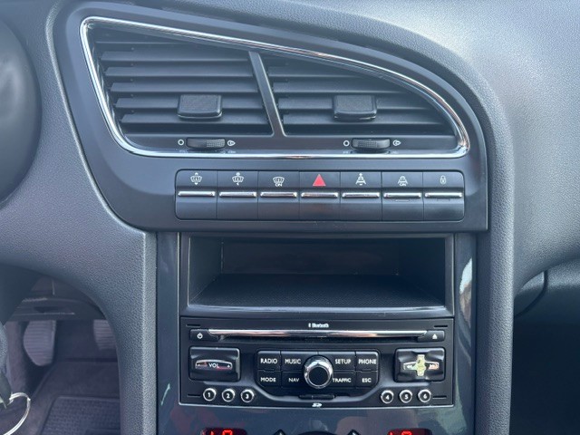 peugeot-5008-2012-diesel-1560cc