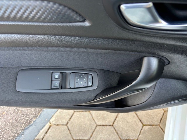renault-megane-sport-tourer-2019-diesel-1461cc