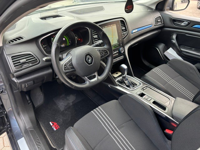 renault-megane-sport-tourer-2018-gasolina-1197cc