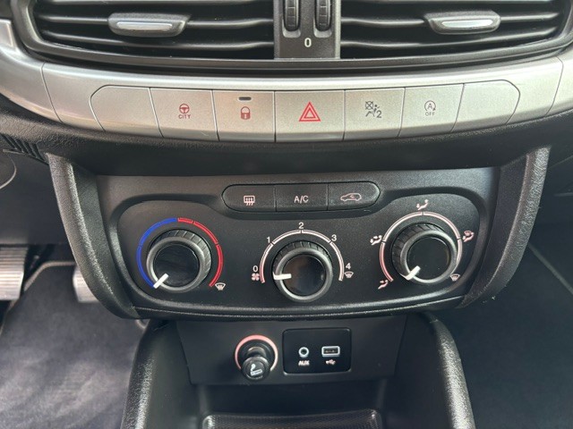 fiat-tipo-station-wagon-2017-diesel-1248cc