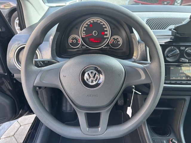 volkswagen-up-2016-gasolina-999cc