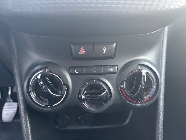 peugeot-2008-2017-diesel-1560cc