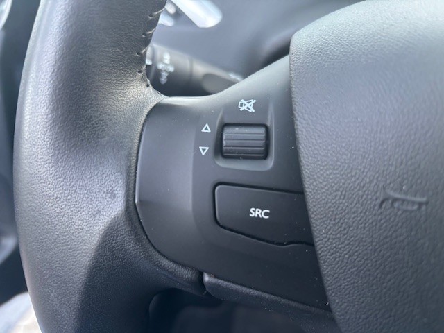 peugeot-2008-2017-diesel-1560cc