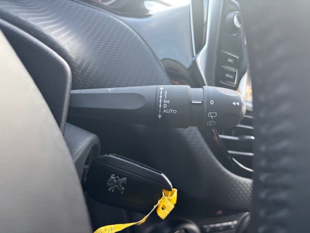 peugeot-2008-2017-diesel-1560cc