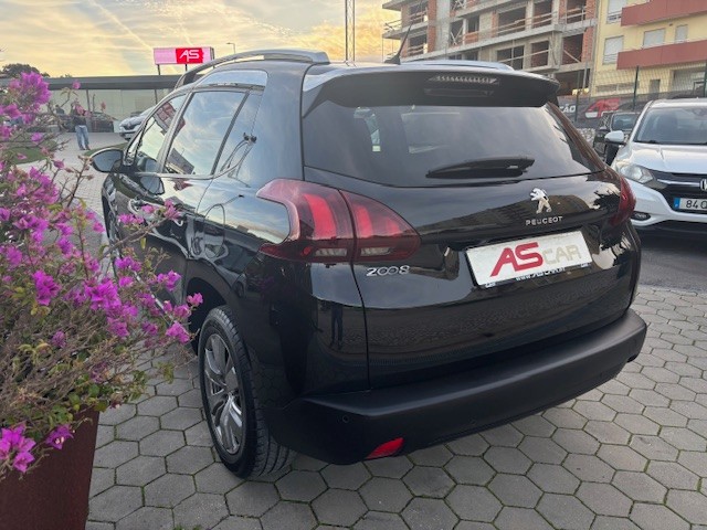 peugeot-2008-2017-diesel-1560cc