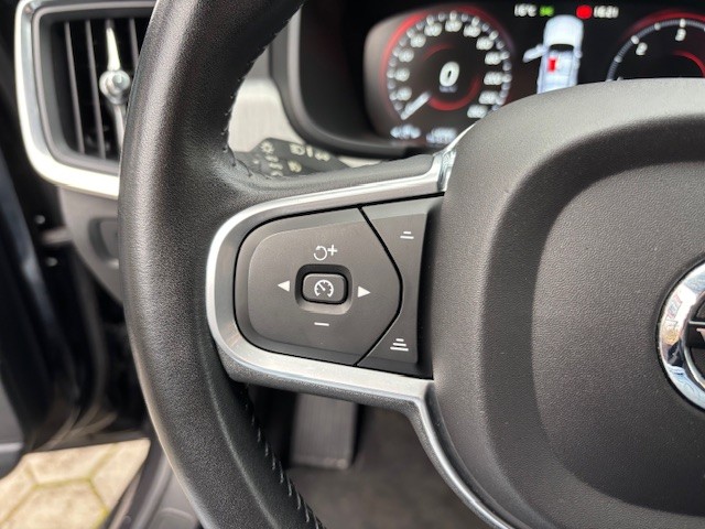 volvo-v90-2017-diesel-1969cc