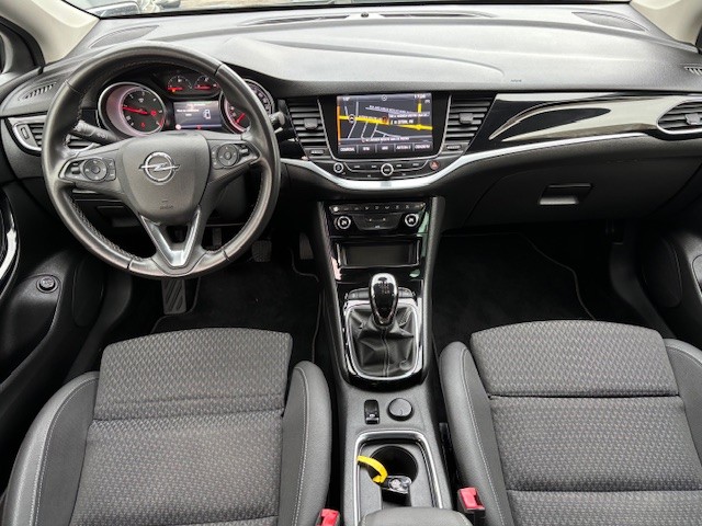 opel-astra-sport-tourer-2019-diesel-1598cc