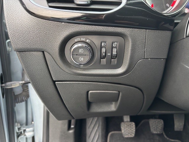 opel-astra-sport-tourer-2019-diesel-1598cc