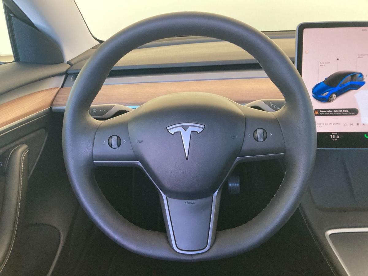 tesla-model-3-2022-eletrico-1400cc