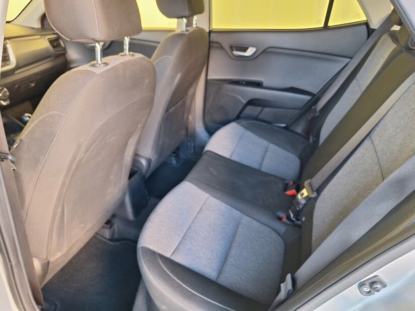 kia-stonic-2022-gasolina-1197cc