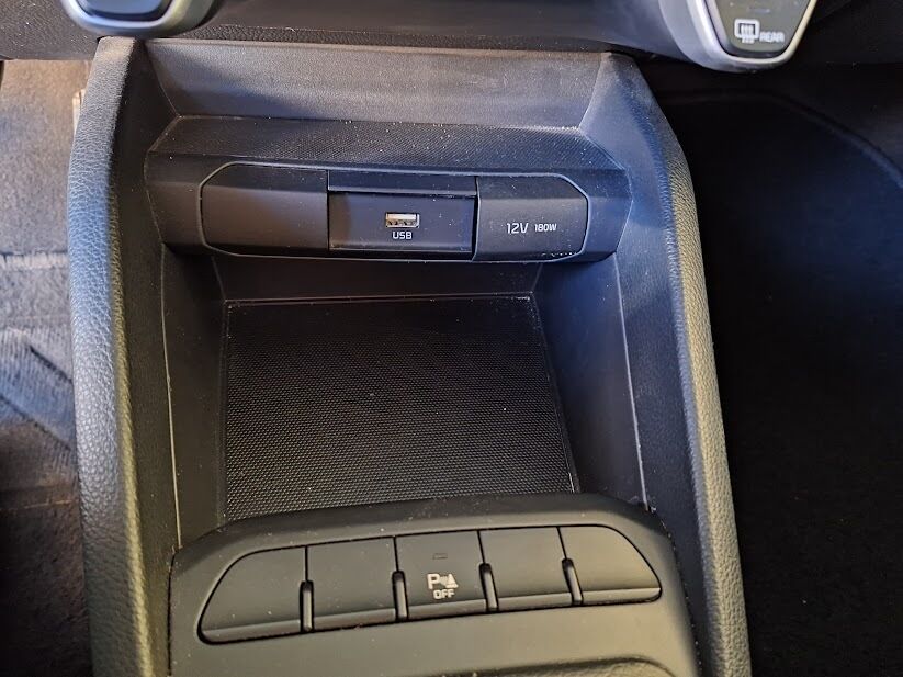 kia-stonic-2022-gasolina-1197cc