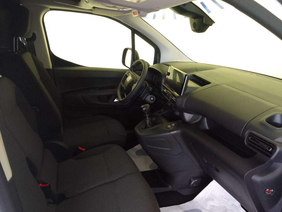 fiat-doblo-2024-diesel-1499cc