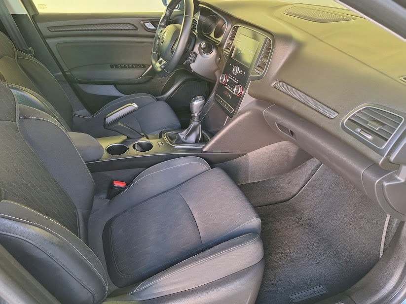 renault-megane-sport-tourer-2019-gasolina-1332cc