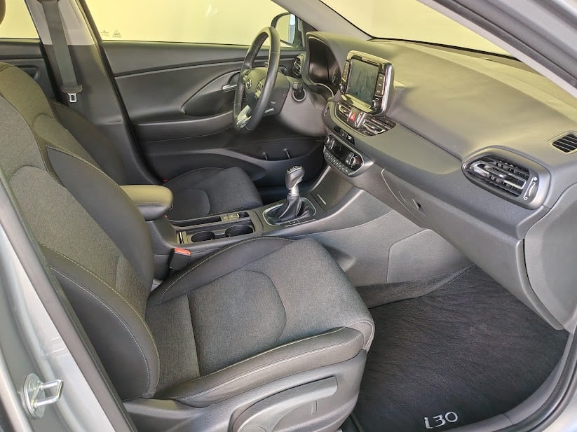 hyundai-i30-2023-gasolina-998cc