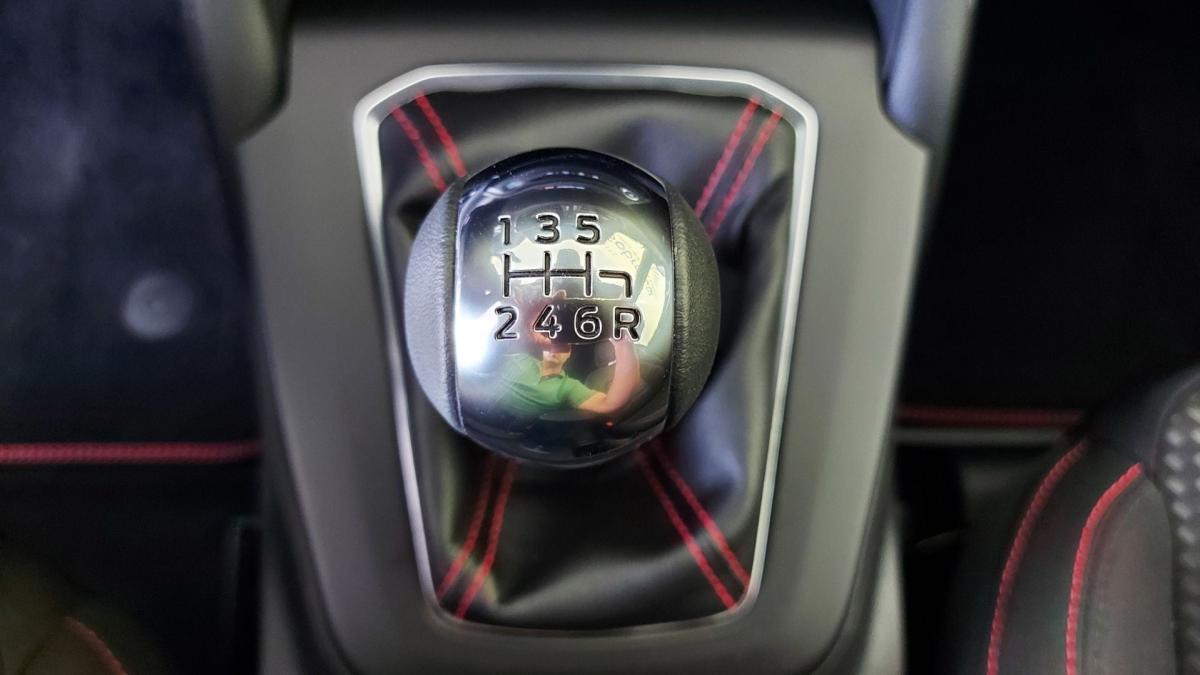 ford-focus-2022-diesel-1499cc