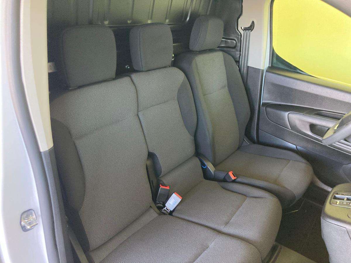 peugeot-partner-2024-diesel-1499cc
