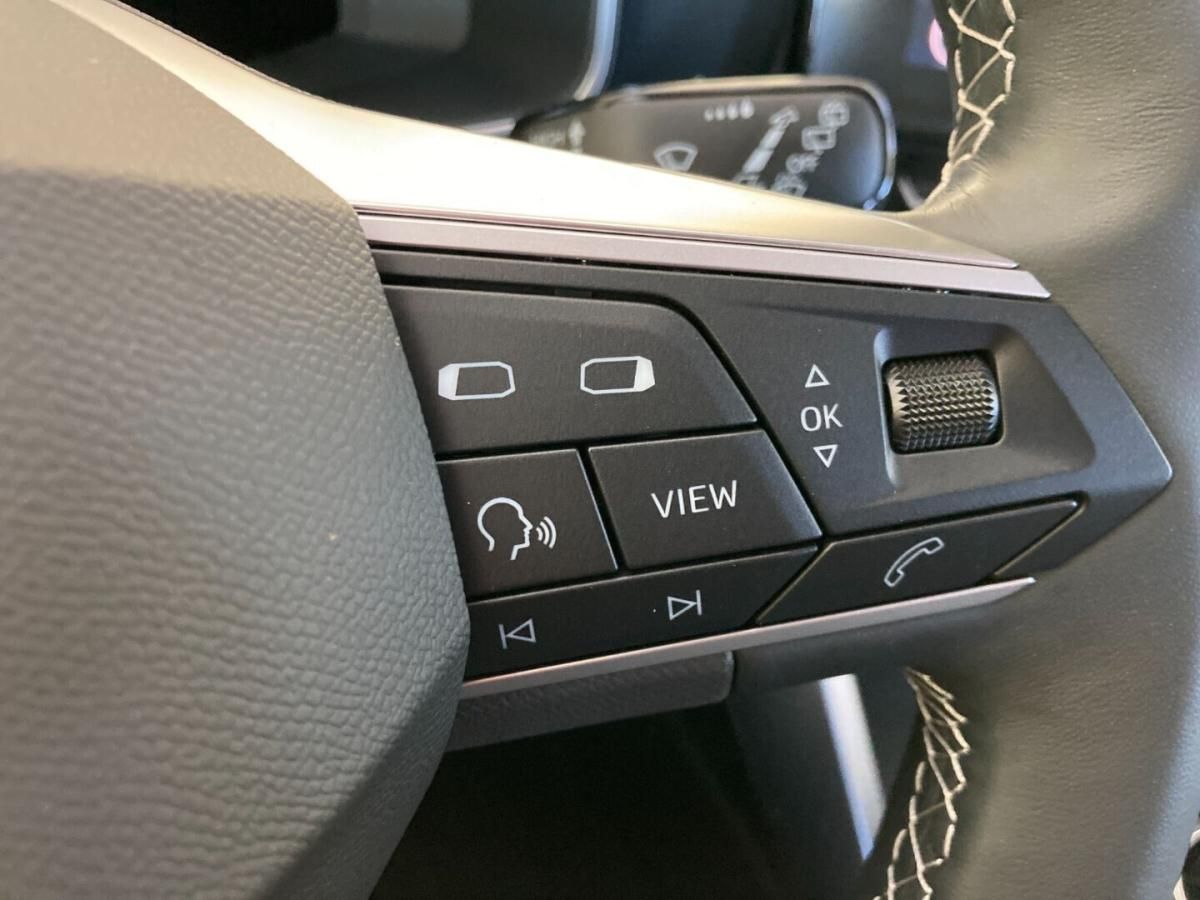 seat-leon-2022-gasolina-999cc
