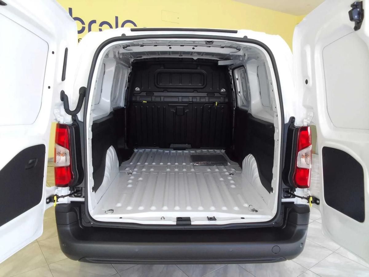 fiat-doblo-2024-diesel-1499cc