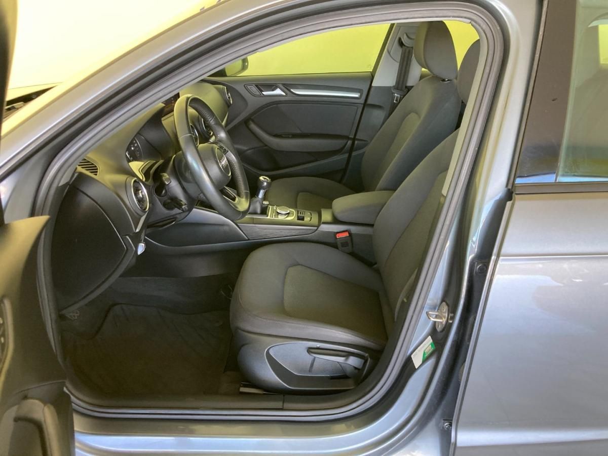 audi-a3-sportback-2018-diesel-1598cc