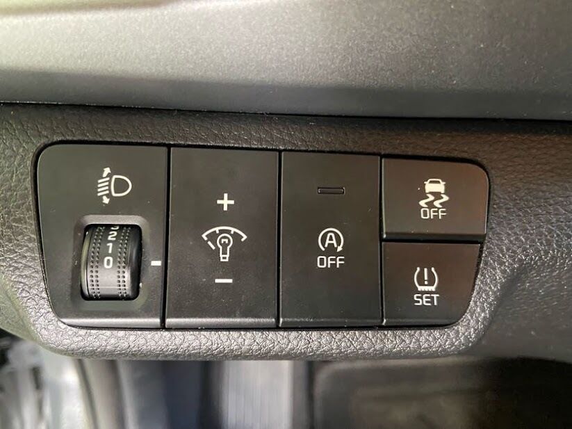 kia-rio-2022-gasolina-1197cc