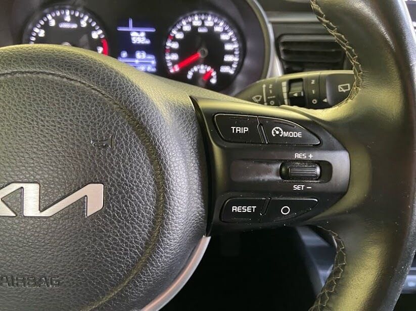 kia-rio-2022-gasolina-1197cc