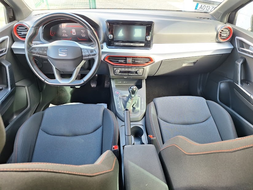 seat-ibiza-2024-gasolina-999cc