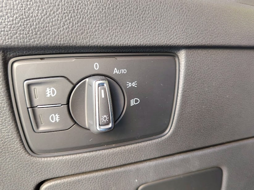 volkswagen-passat-variant-2022-diesel-1968cc