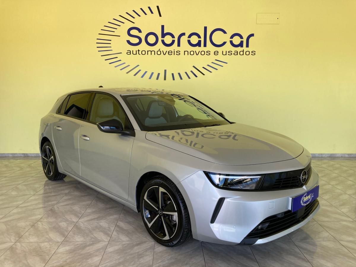 opel-astra-2023-gasolina-1199cc