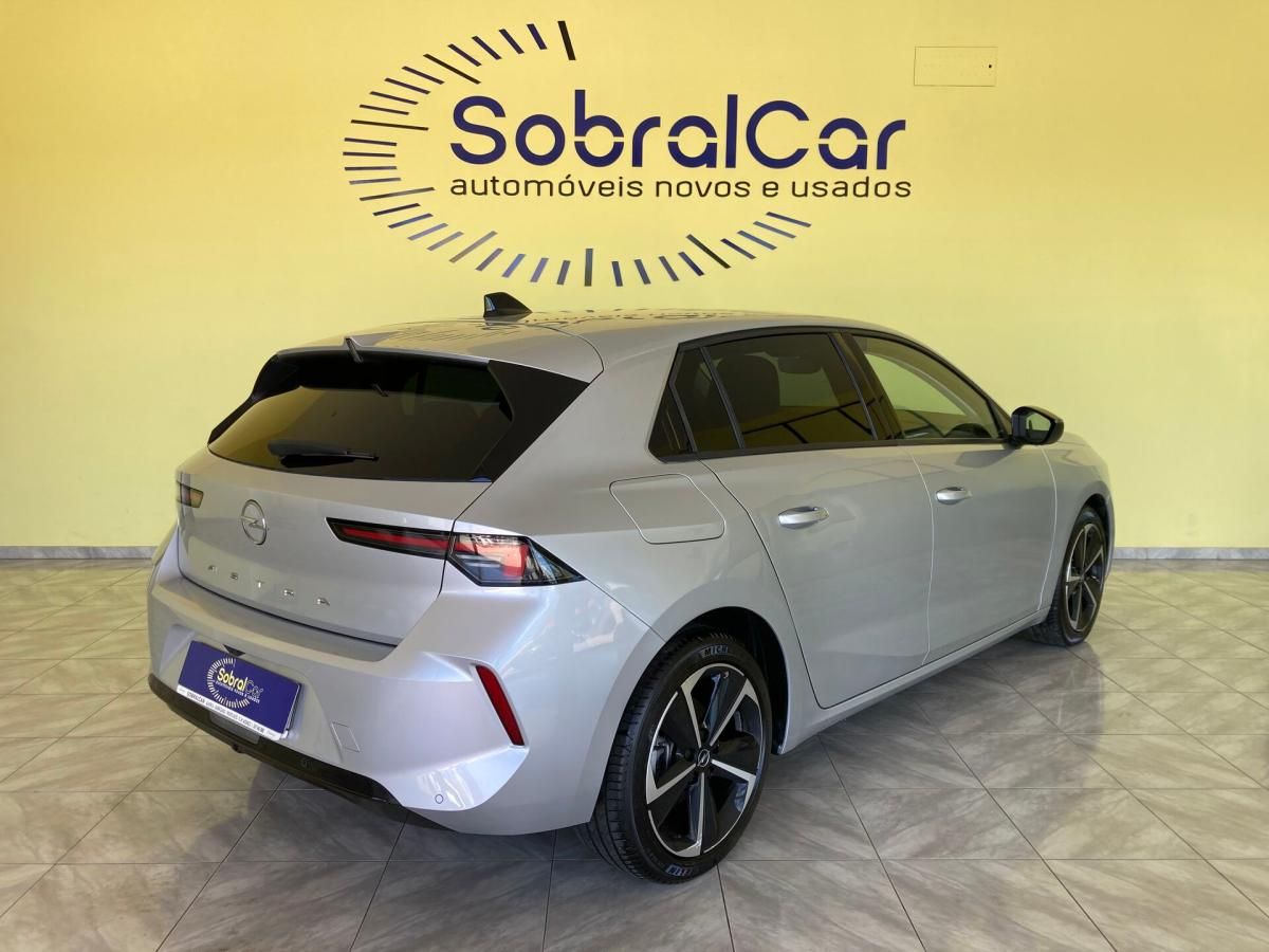 opel-astra-2023-gasolina-1199cc