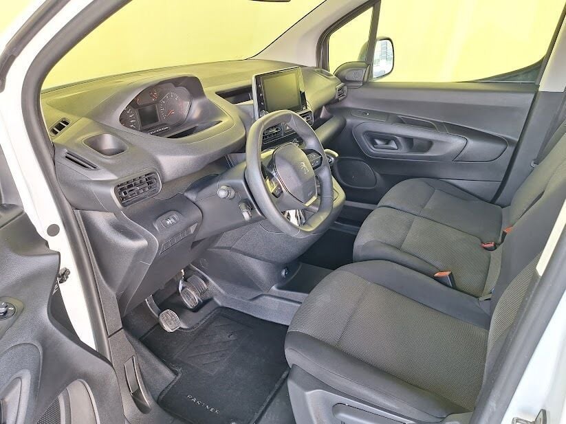 peugeot-partner-2021-diesel-1560cc