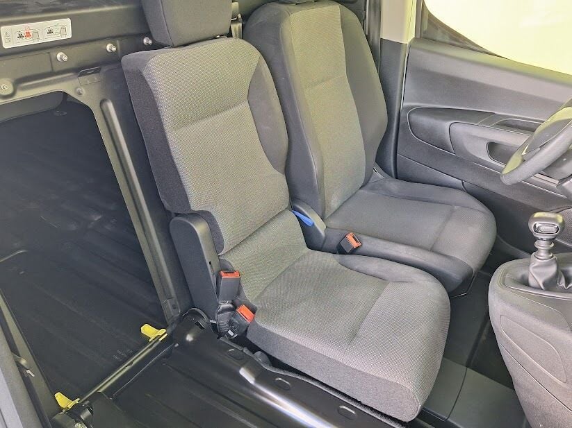 peugeot-partner-2021-diesel-1560cc