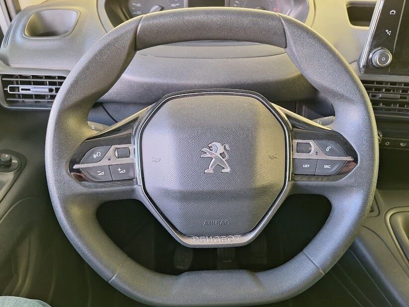 peugeot-partner-2021-diesel-1560cc