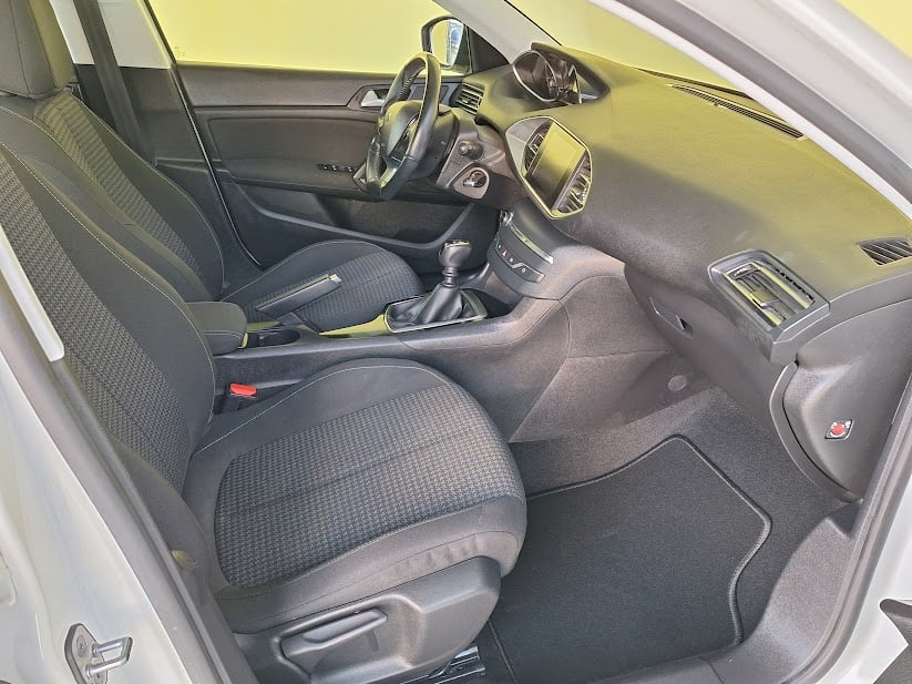 peugeot-308-2019-diesel-1499cc