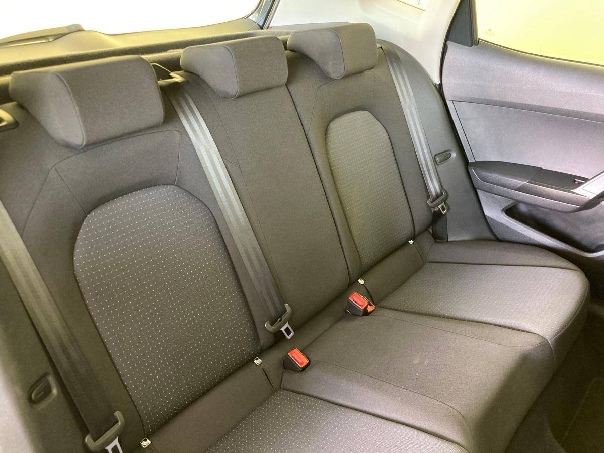 seat-arona-2022-gasolina-999cc