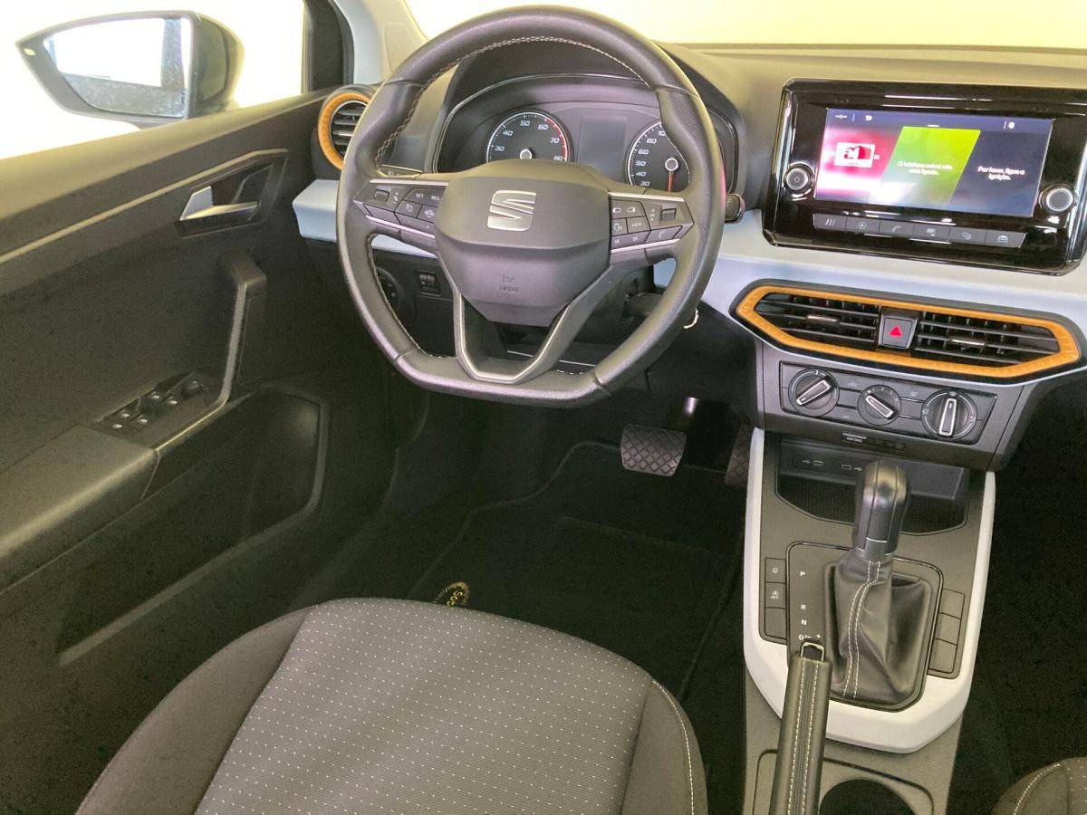seat-arona-2022-gasolina-999cc