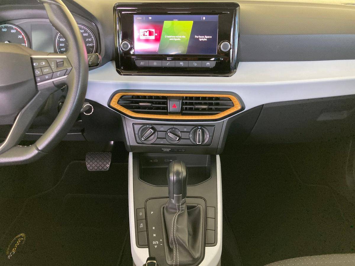 seat-arona-2022-gasolina-999cc