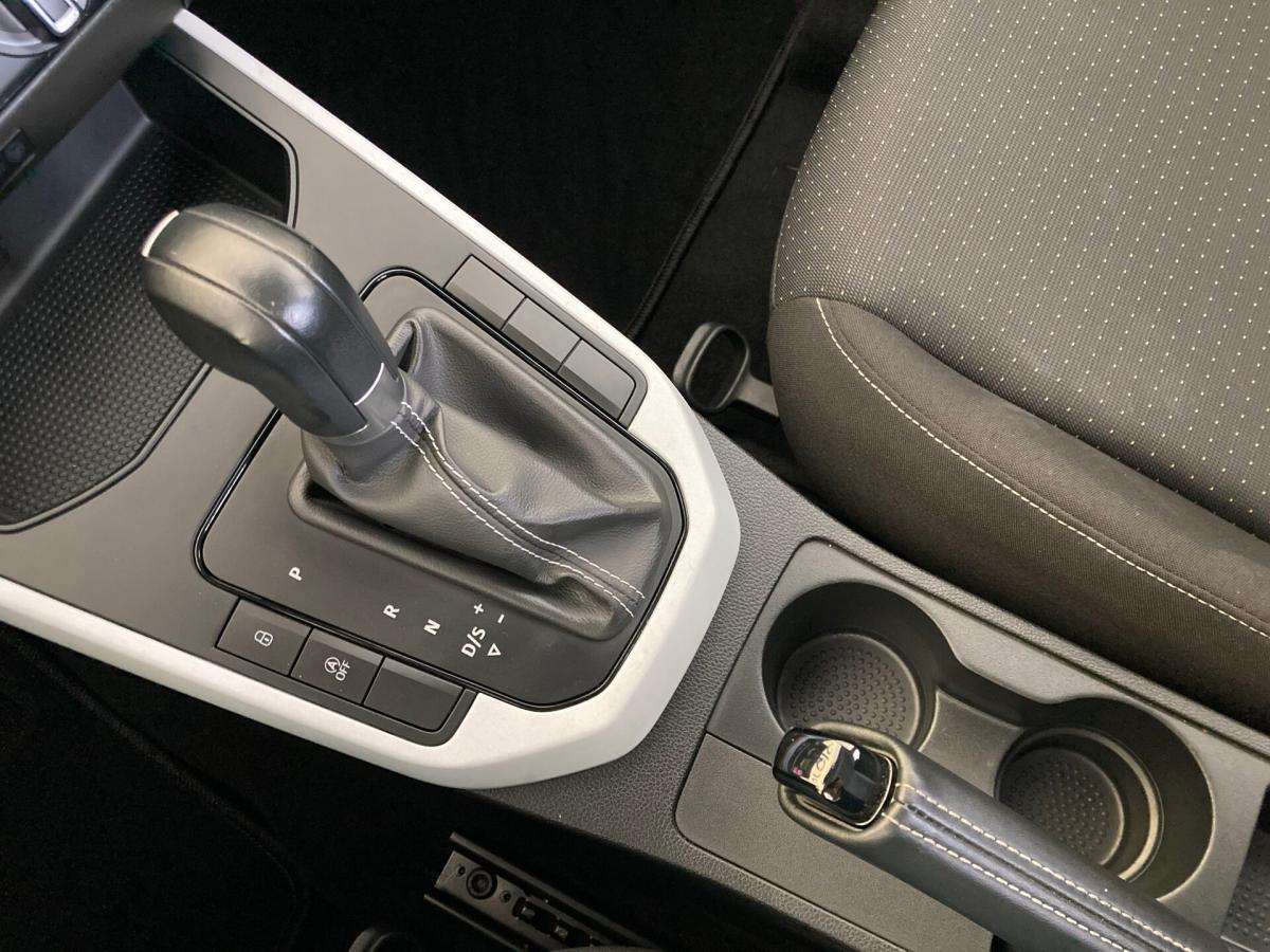 seat-arona-2022-gasolina-999cc