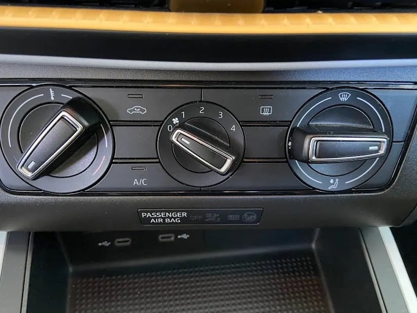 seat-arona-2022-gasolina-999cc