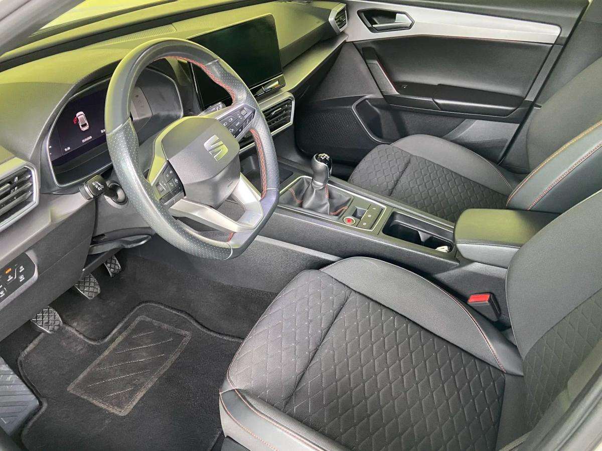 seat-leon-2023-diesel-1968cc