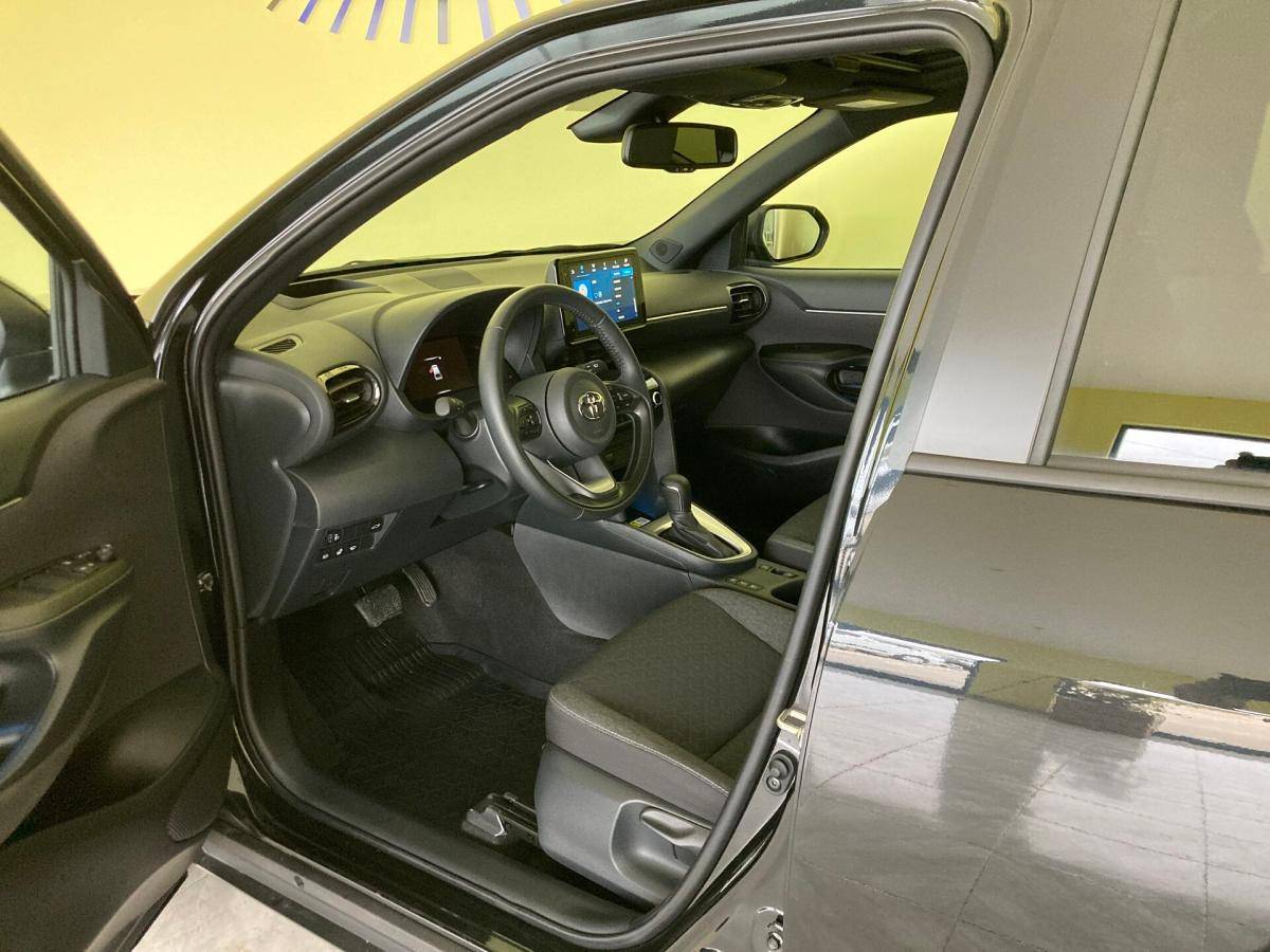 toyota-yaris-cross-2023-hibrido-a-gasolina-1490cc