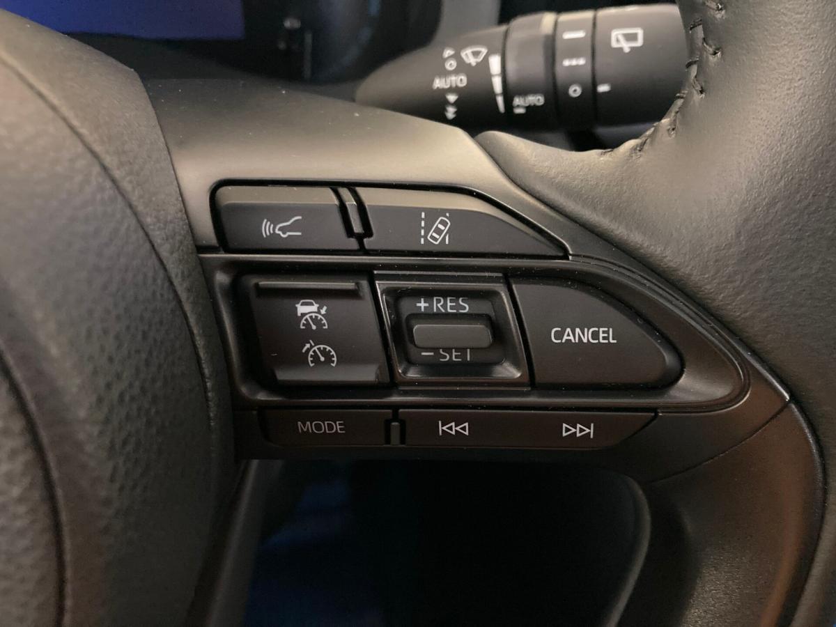 toyota-yaris-cross-2023-hibrido-a-gasolina-1490cc