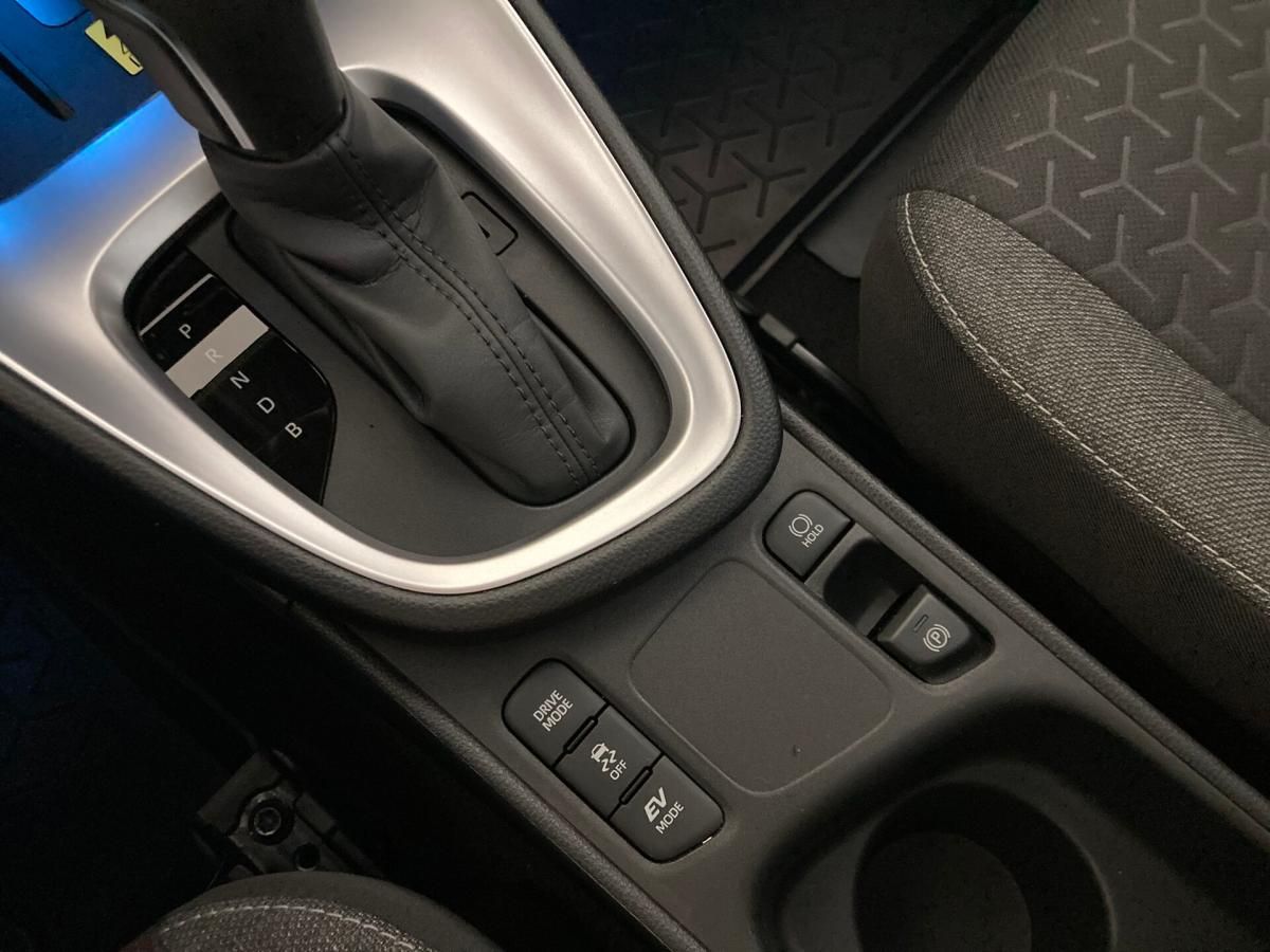 toyota-yaris-cross-2023-hibrido-a-gasolina-1490cc
