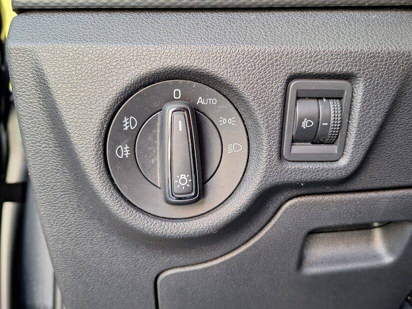 skoda-scala-2022-gasolina-999cc
