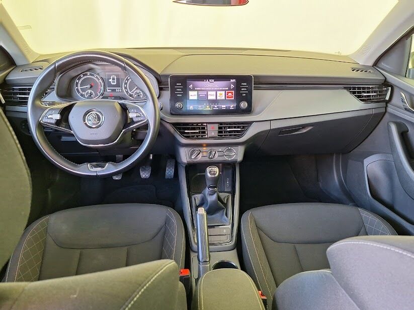skoda-scala-2022-gasolina-999cc