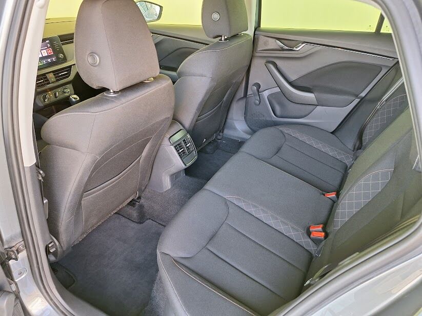 skoda-scala-2022-gasolina-999cc