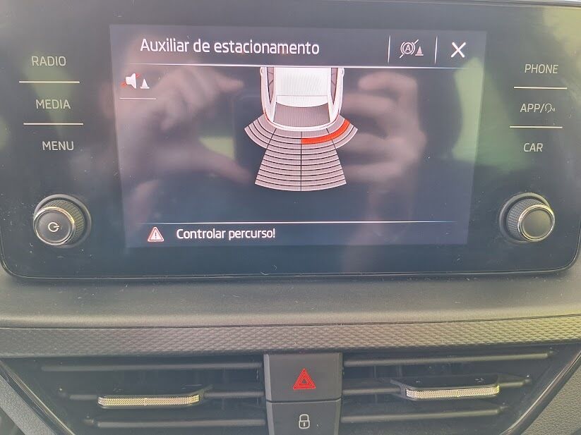 skoda-scala-2022-gasolina-999cc