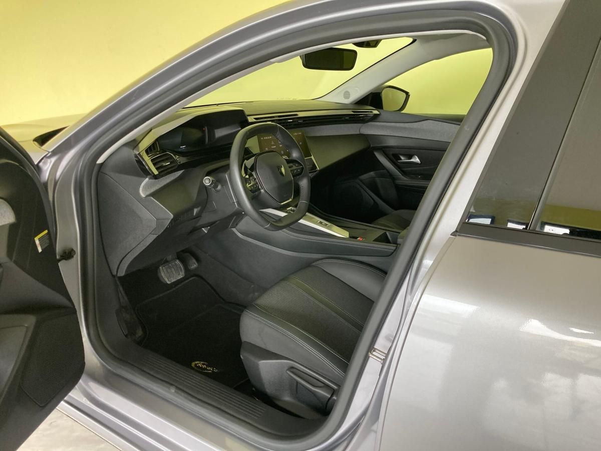 peugeot-308-sw-2023-diesel-1499cc