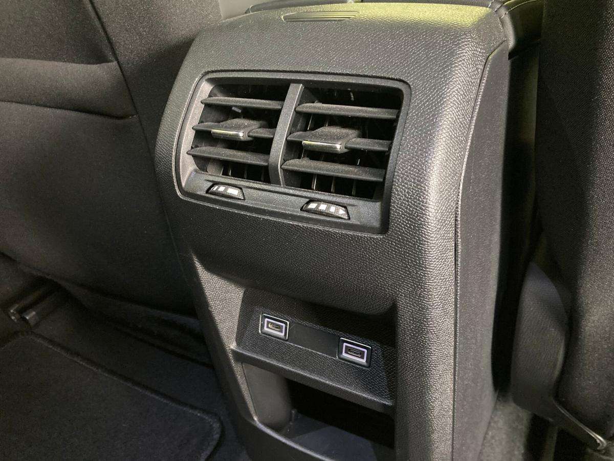peugeot-308-sw-2023-diesel-1499cc