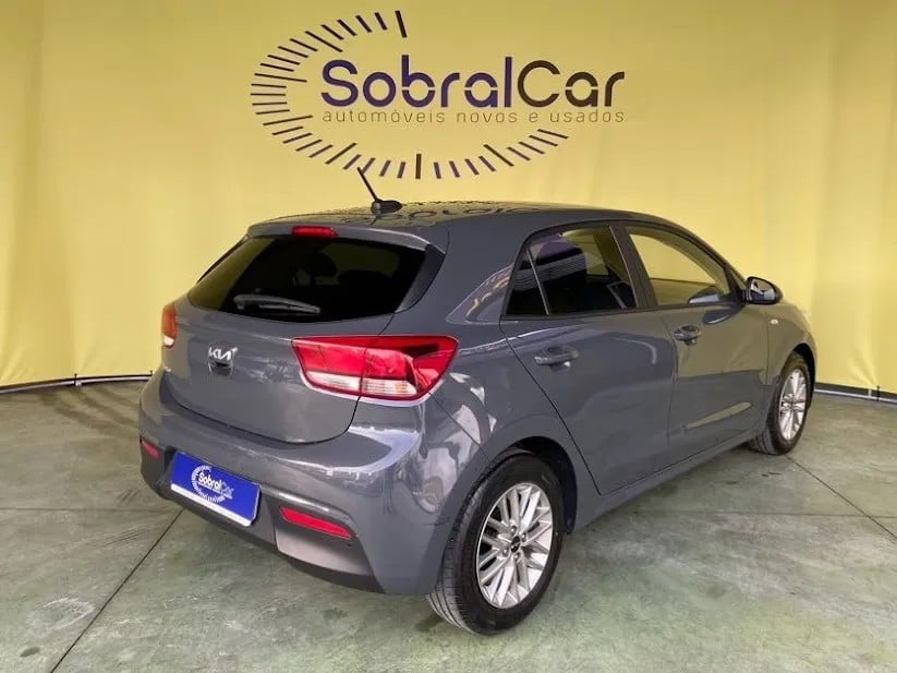 kia-rio-2022-gasolina-1197cc