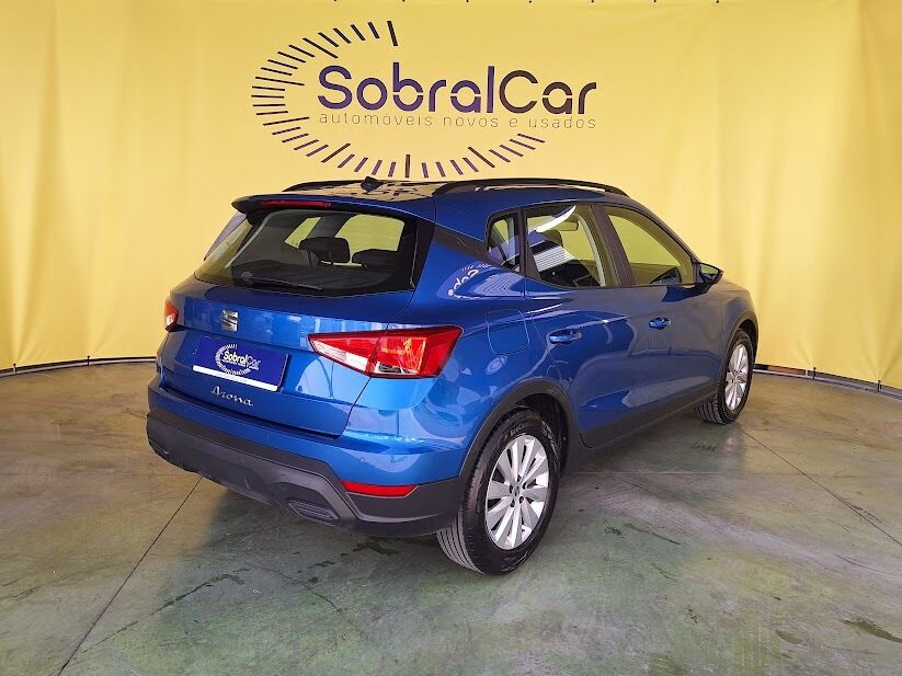 seat-arona-2023-gasolina-999cc